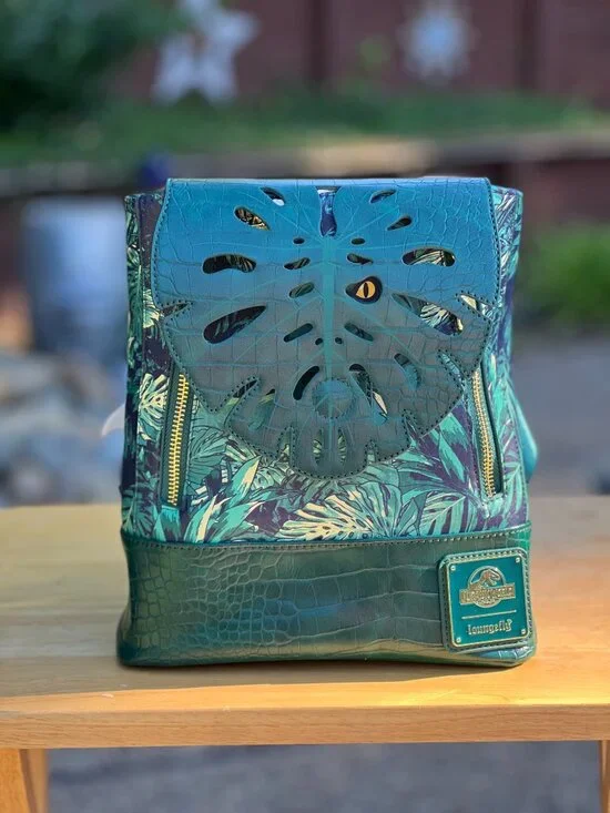 Loungefly Jurassic World Park Velociraptor Palm Frond Crossbody Backpack &Wallet - Picture 7 of 13